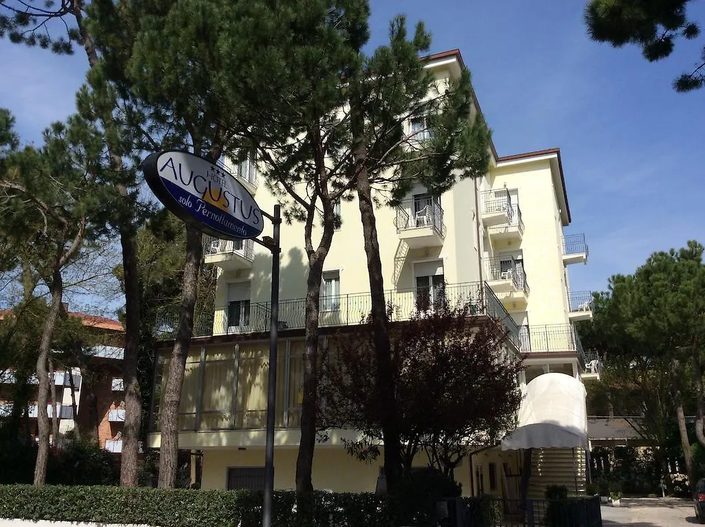 Hotel Augustus Milano Marittima Italia